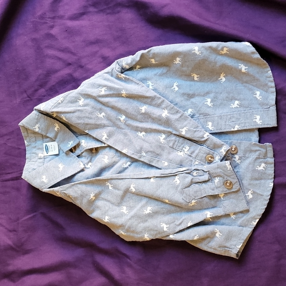 Boy's button down - Picture 2 of 4